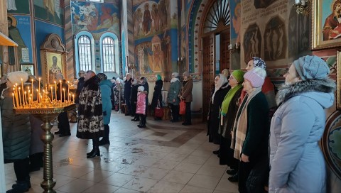 kreshchenie-gospodne-prazdnuyut-pravoslavnye-veruyushchie-v-beshenkovichakh_0