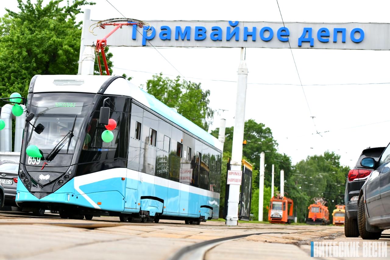 В Витебске состоялась торжественная презентация новых трамваев