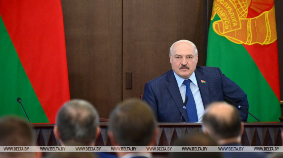 Лукашенко объяснил, почему для сельского хозяйства санкции - это благо