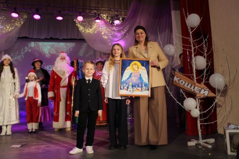 u-beshankovichakh-prayshla-rayennaya-dabrachynnaya-yelka_4