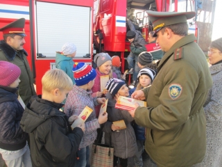 РАБОТНИКИ БЕШЕНКОВИЧСКОГО РОЧС 
ПРИНЯЛИ УЧАСТИЕ В АКЦИЯХ