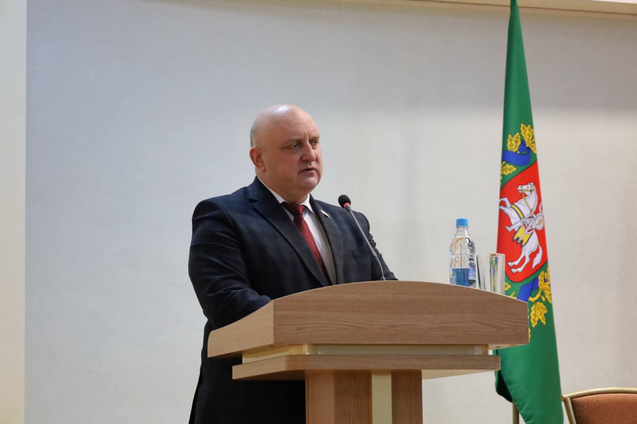 v-beshenkovichskom-rayone-izbran-novyy-predsedatel-rayonnogo-soveta-deputatov_6