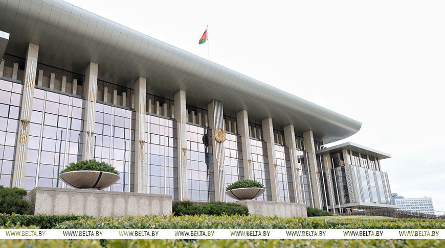 Сельское хозяйство, проекты управделами, учения "Запад-2025" и залеты БПЛА. Лукашенко заслушал ряд докладов