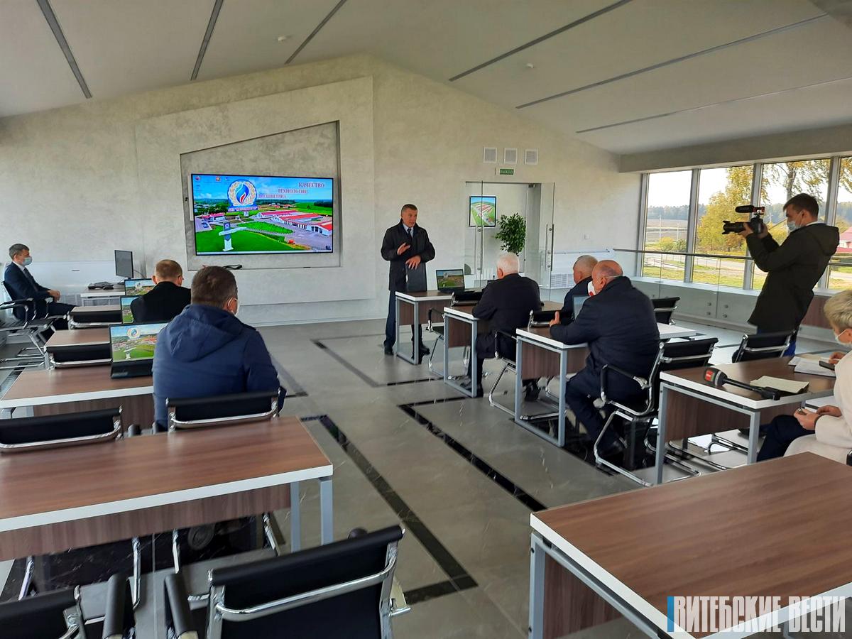 Делегация политических деятелей Украины посещает Витебскую область