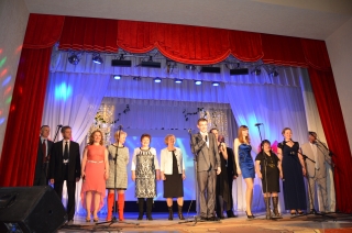 С МЕЖДУНАРОДНЫМ ЖЕНСКИМ ДНЕМ