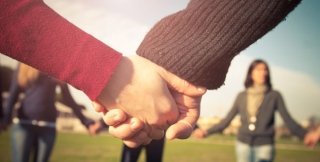 ПОПОЛНЯЮТСЯ РЯДЫ ПРОФСОЮЗНЫХ ПЕРВИЧЕК