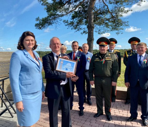 platnaja-medytsyna-i-ekspart-medytsynskix-paslug-u-axove-zdarouja-vitsebskaj-voblastsi-zadachy-patentsyjal-20546_4