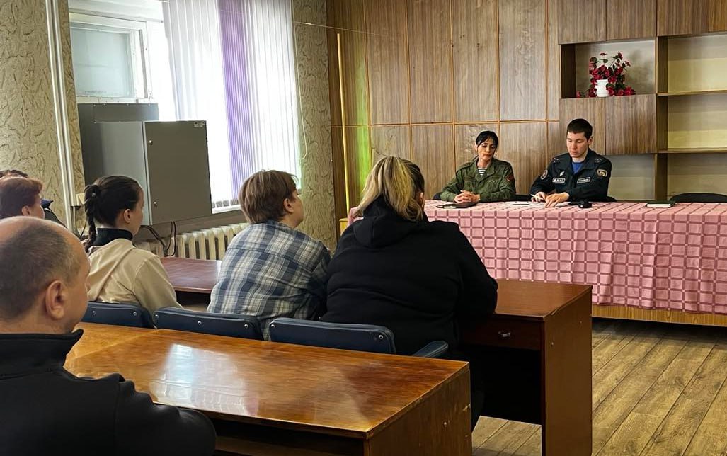 edinyy-den-informirovaniya-segodnya-okhvatil-mnogie-trudovye-kollektivy-beshenkovichchiny_2