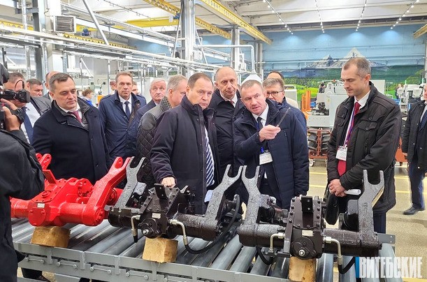 Премьер-министр Беларуси Роман Головченко посещает Оршанский район