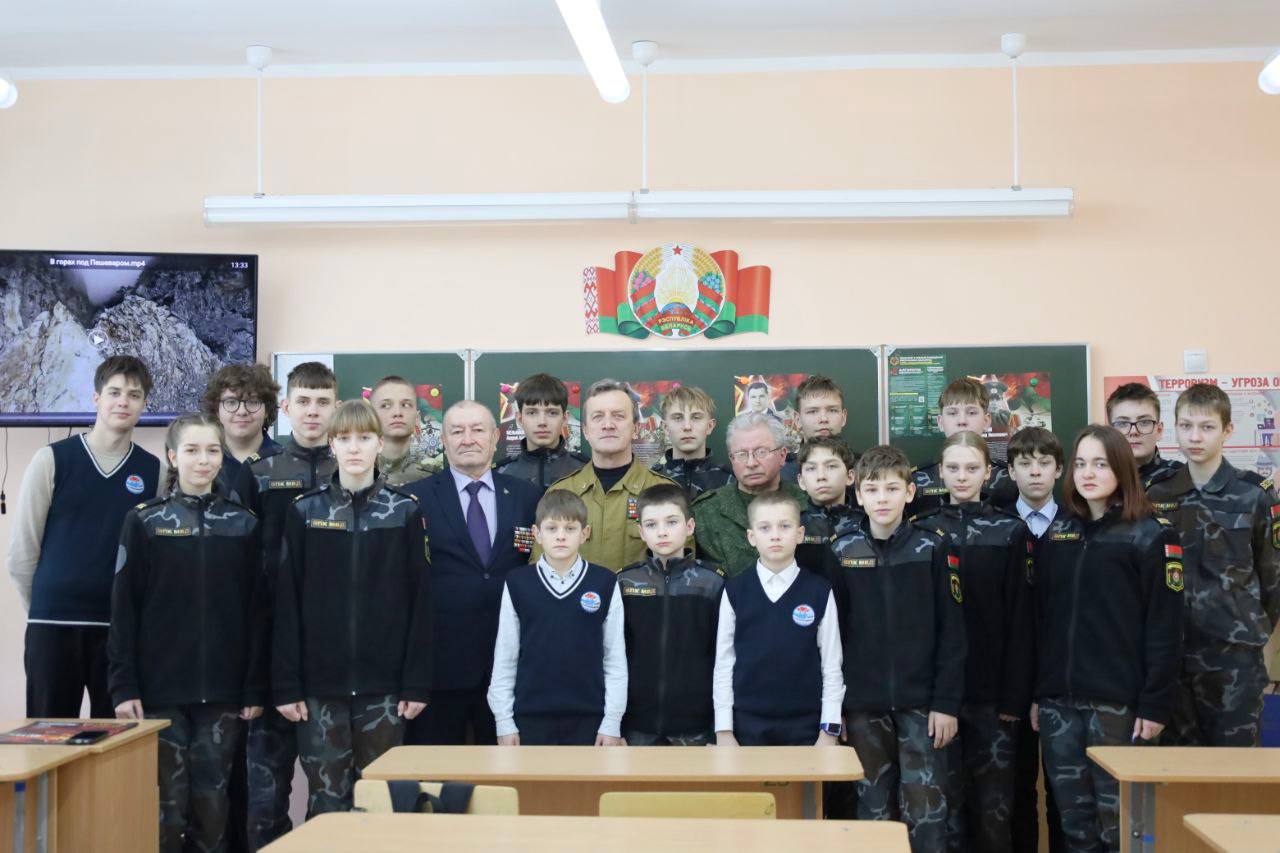 В СШ №2 г. п. Бешенковичи имени М. Н. Ткаченко прошла встреча с воинами-интернационалистами