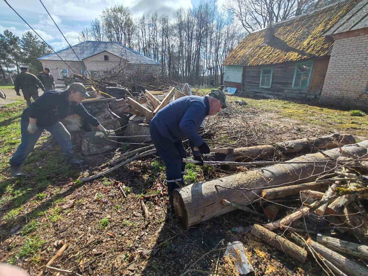 v-beshenkovichskom-rayone-proshel-respublikanskiy-subbotnik_7
