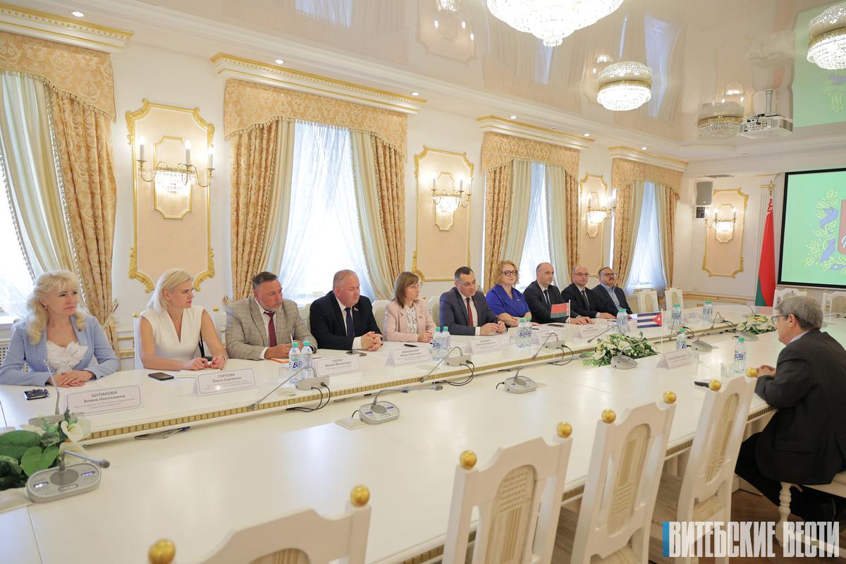 Биотехнологии, фармацевтика, продовольствие и образовательные услуги. Что Витебская область готова предложить Кубе?