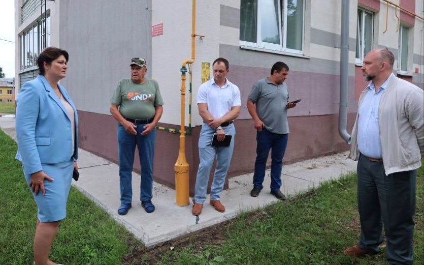 Вопрос по обращению граждан изучили с выездом на месте