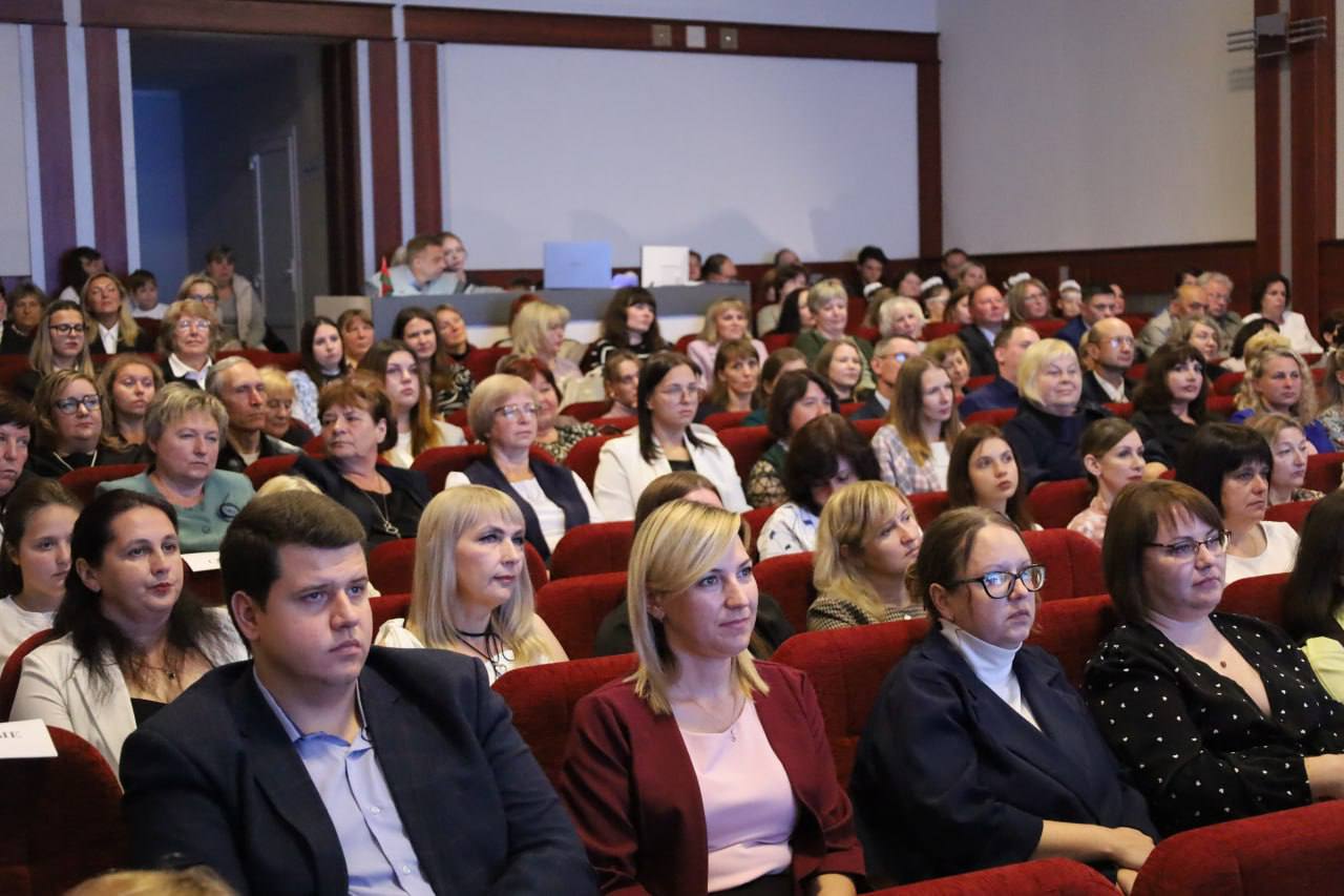 Традиционная августовская конференция педагогических работников прошла в Бешенковичах