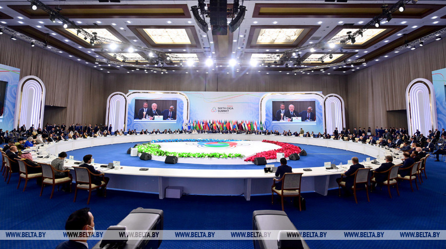 Лукашенко провел встречи с Эрдоганом, Токаевым и премьер-министром Пакистана