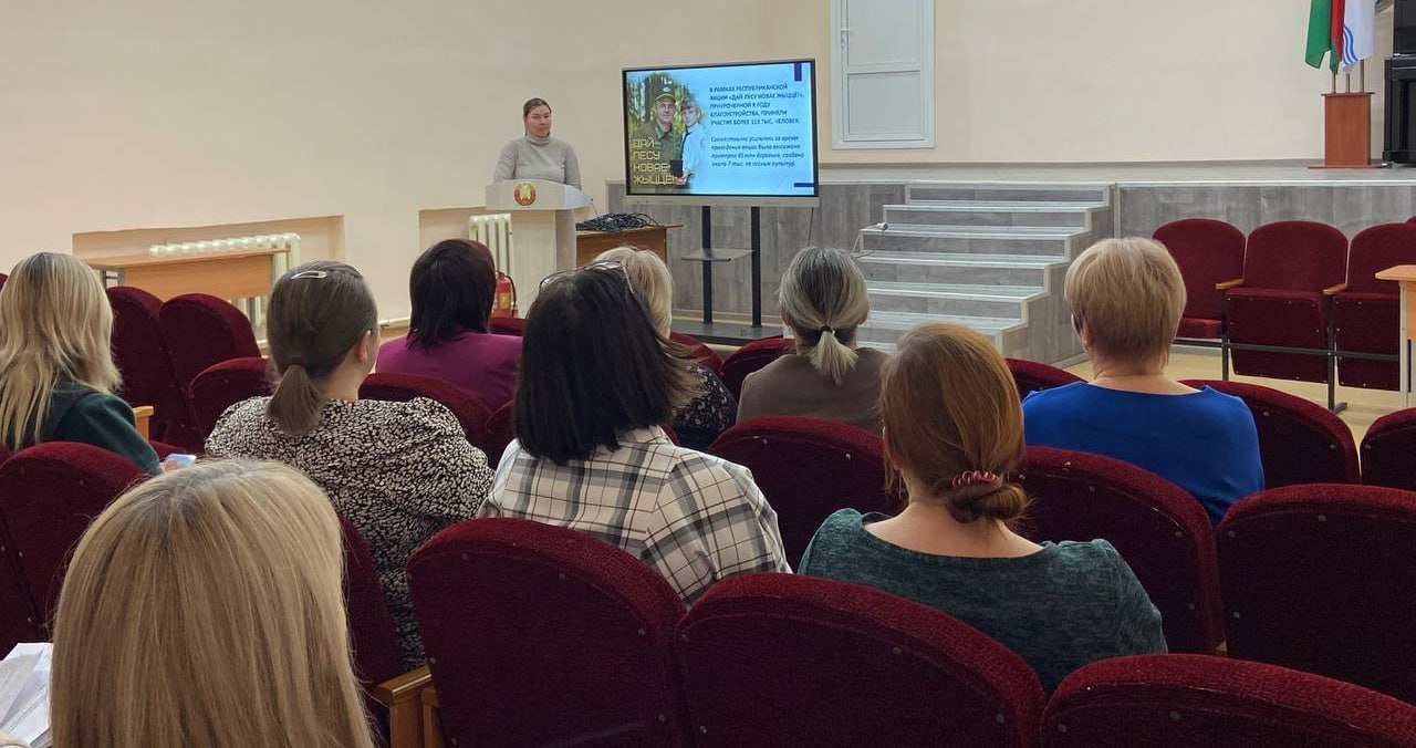 segodnya-v-trudovykh-kollektivakh-rayona-prokhodit-edinyy-den-informirovaniya-po-teme-pyatiletka-kach_4