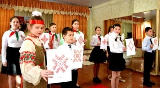 Лучшей в районе признана пионерская агитбригада из Кореневской д/с-СШ