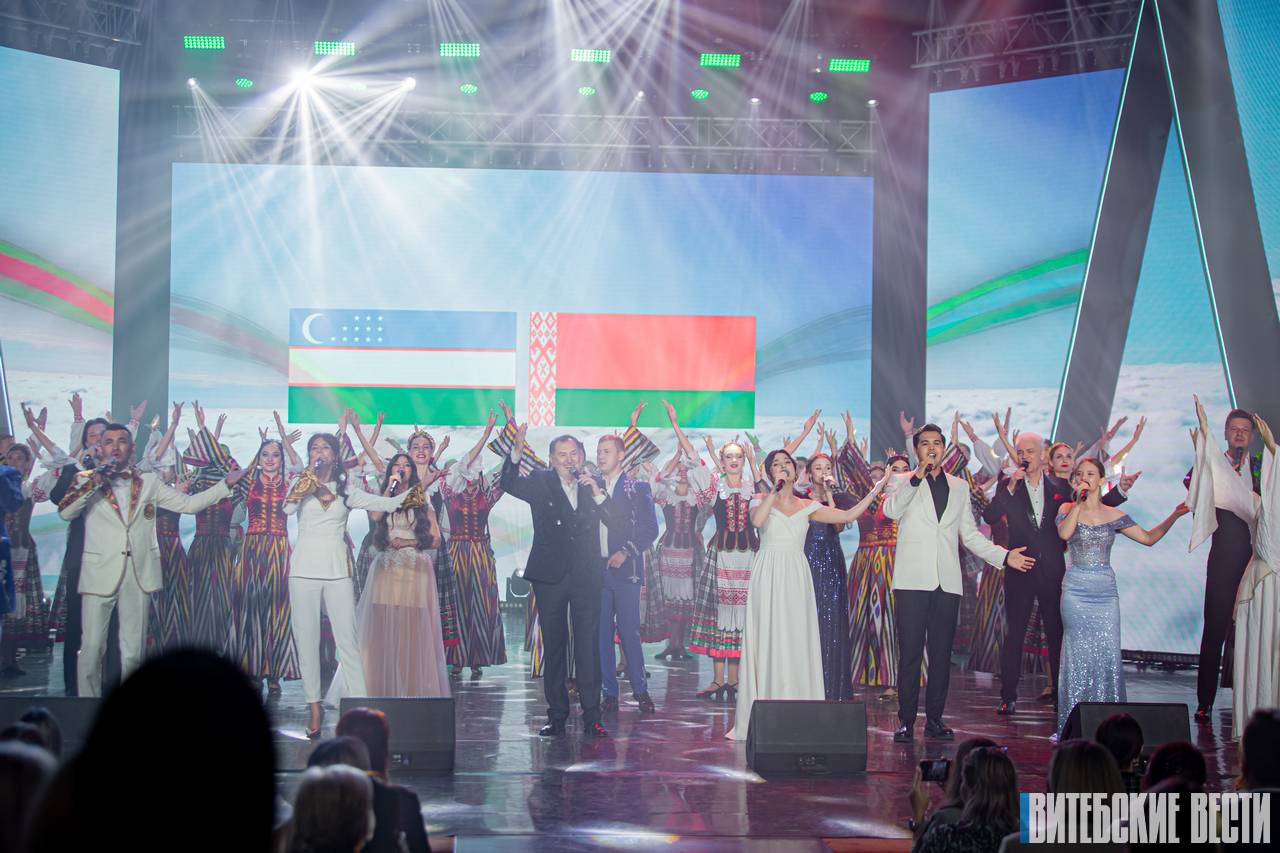 От деловых переговоров к душевному единству. Колоритной концертной программой завершился первый день III Белорусско-узбекского женского бизнес-форума