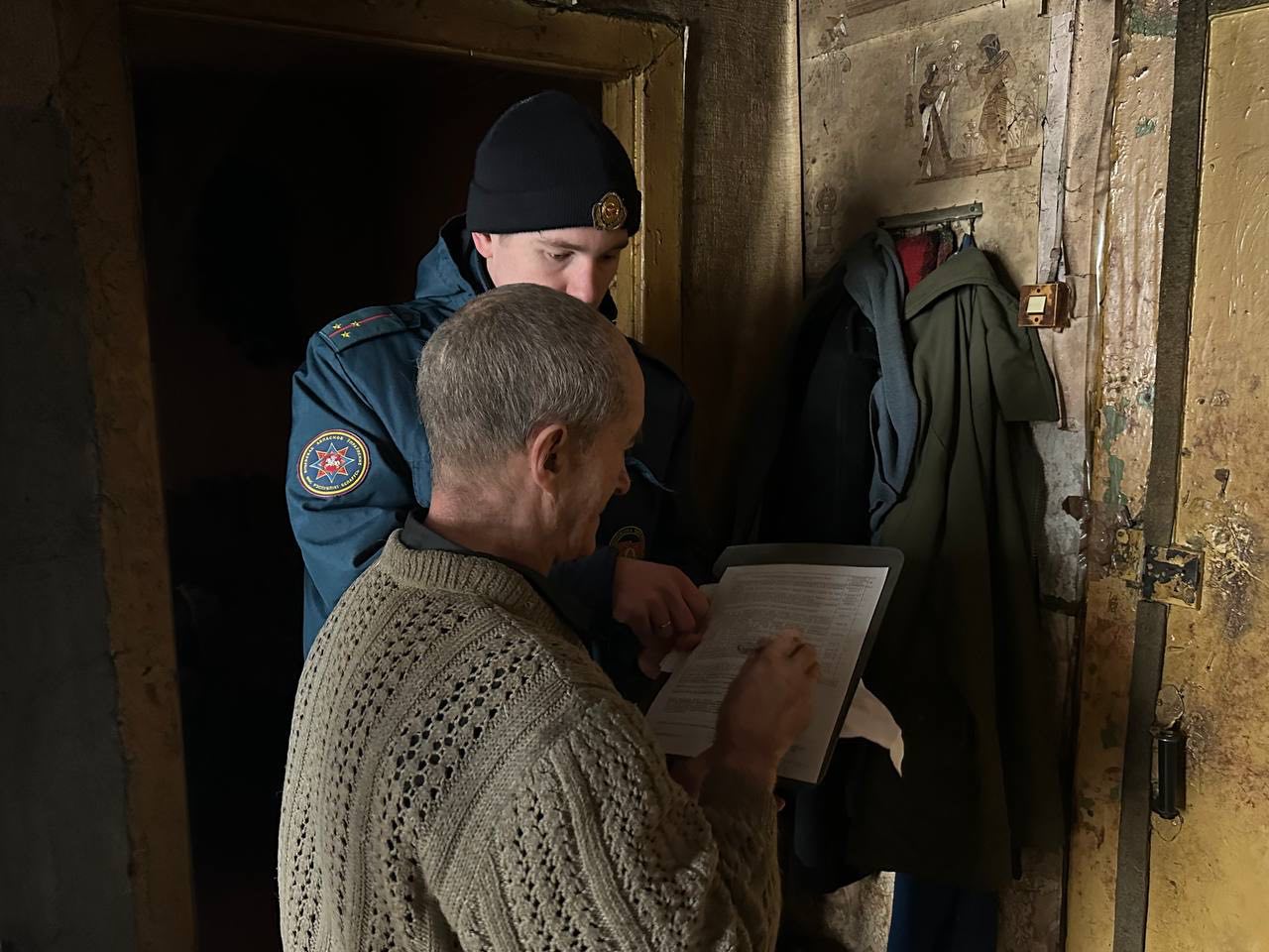 spasateli-proveli-v-ullskom-selsovete-profilakticheskie-meropriyatiya-dom-bez-pozhara_9