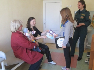 БЕСЕДА С МОЛОДЫМИ МАМАМИ О ДЕТСКОМ ТРАВМАТИЗМЕ