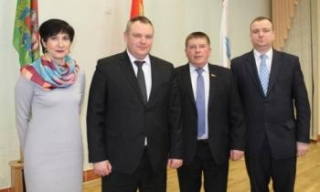 Депутатский корпус Бешенковичского района возглавил Геннадий Шведов