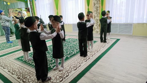 u-beshankovitskim-rayene-adkrylasya-pershae-dashkolnae-lyasnitstva-yunyya-abarontsy-lesu_1