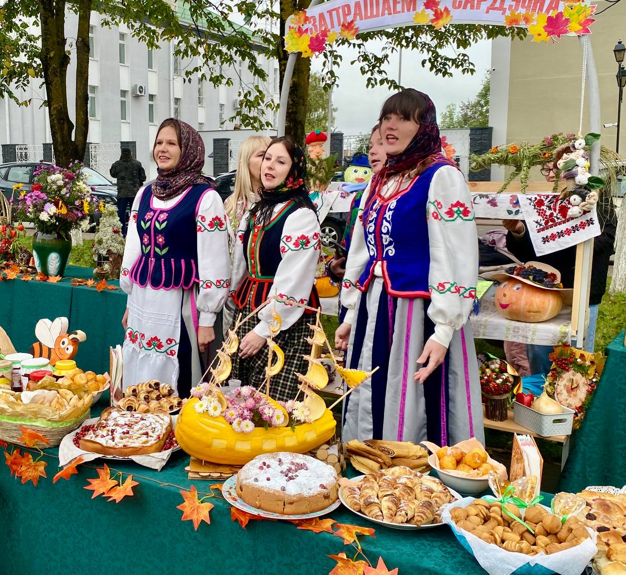 В Бешенковичах прошла первая осенняя ярмарка