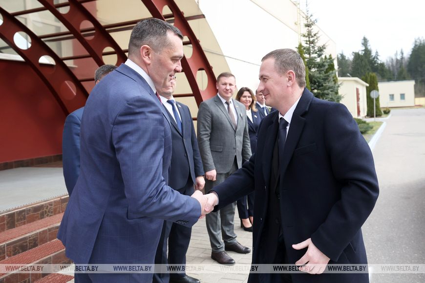 На экспорт - 90% продукции. Турчин ознакомился с инвестпроектом Верхнедвинского маслосырзавода