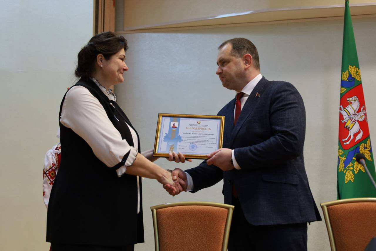 v-beshenkovichskom-rayone-izbran-novyy-predsedatel-rayonnogo-soveta-deputatov_7