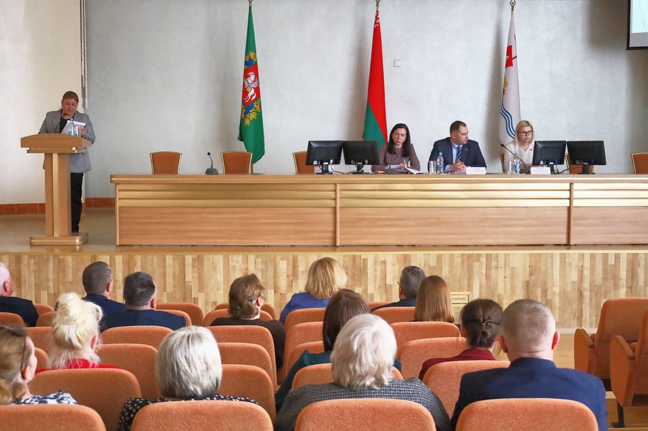 Заседание президиума районного Совета депутатов сегодня прошло в Бешенковичах