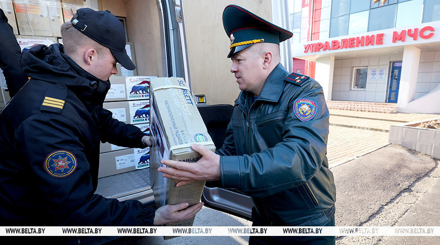 Vitebsk Oblast rescuers collect humanitarian aid for Donbass residents