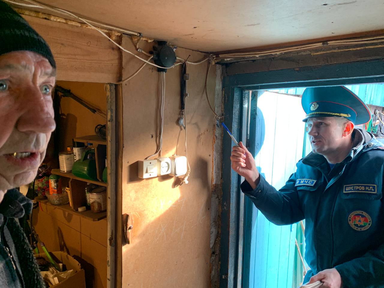 aktsiya-za-bezopasnost-vmeste-za-tri-dnya-spasateli-obsledovali-81-domovladenie-v-rayone_8