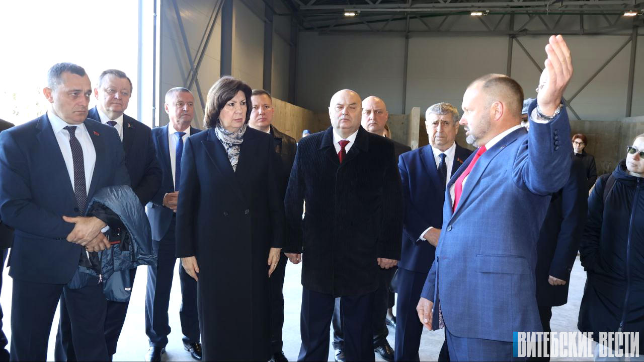 В Новополоцке на выездном заседании под руководством Натальи Кочановой обсудили вопросы эффективности работы ЖКХ