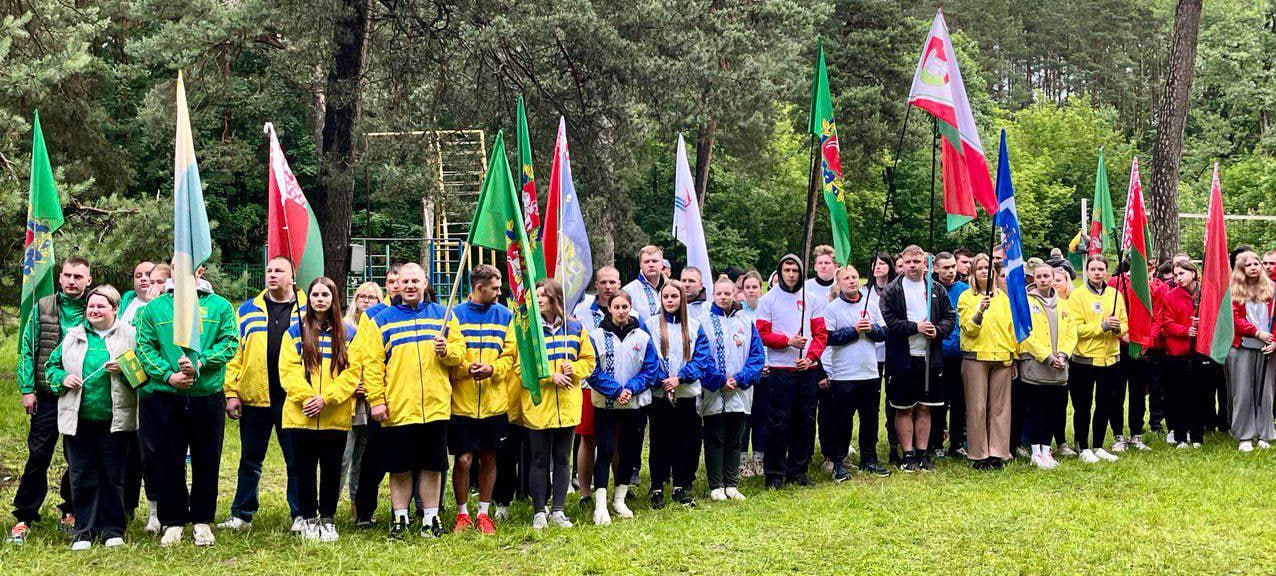 В рамках областного патриотического форума "Наследники Победы" прошел турслет для работающей молодежи