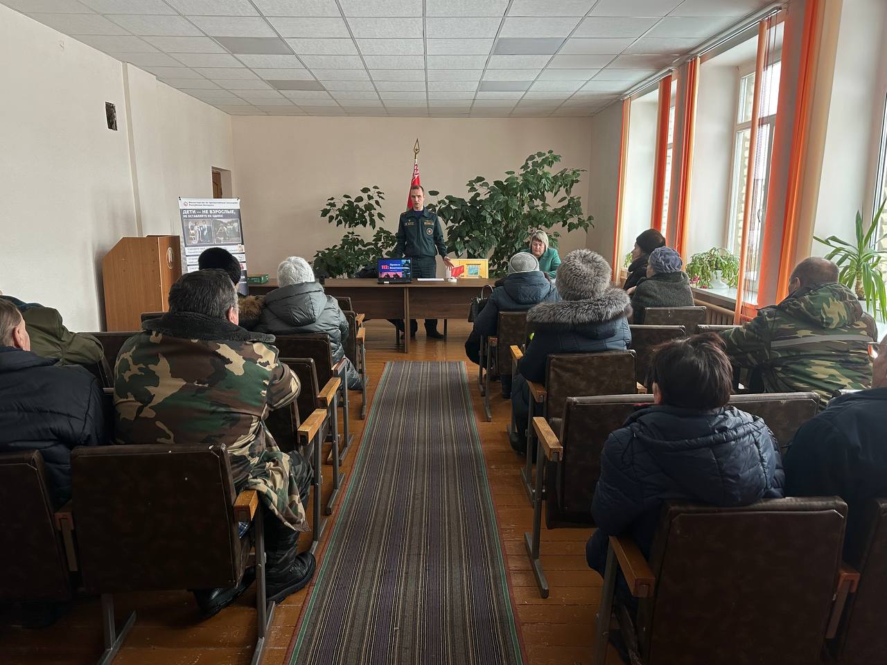 v-verkhovskom-i-verkhnekrivinskom-selsovetakh-proshli-skhody-grazhdan-s-uchastiem-mchs_5