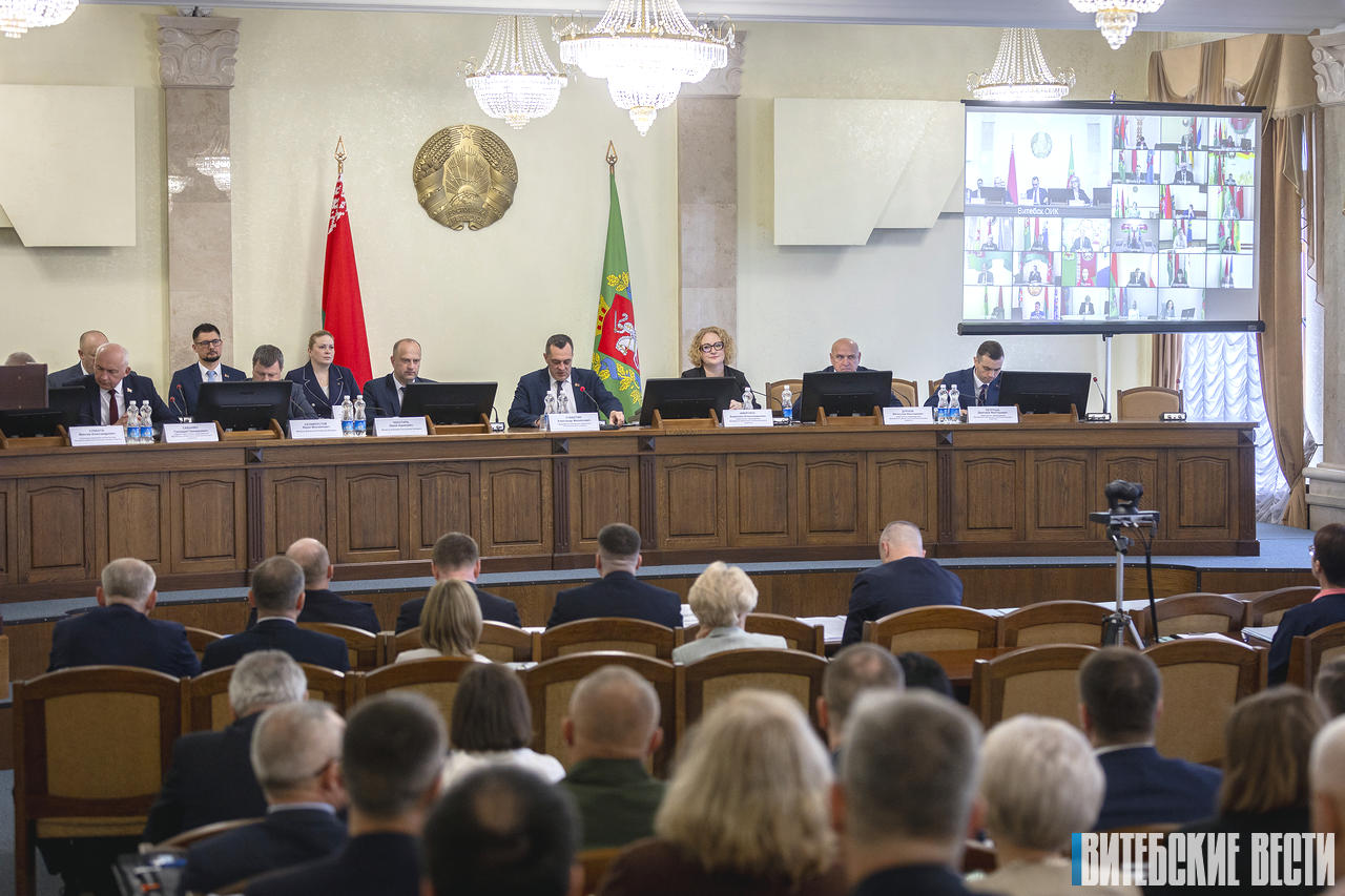 В Витебском облисполкоме обсудили вопросы социально-экономического развития Витебской области за І квартал 2025 года