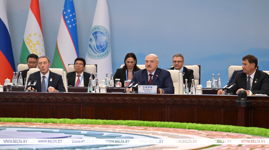 Лукашенко: быть частью "шанхайской семьи" - стратегический выбор Беларуси