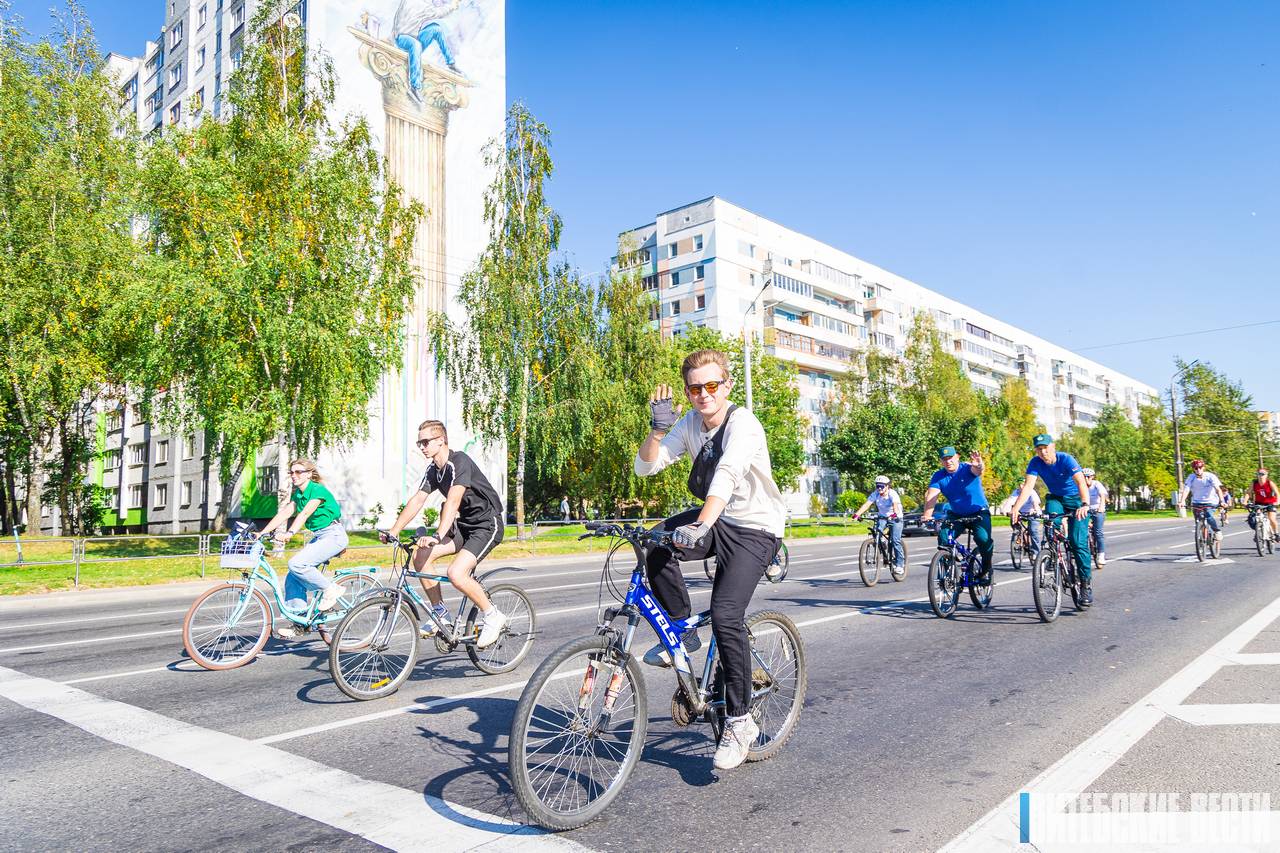 Несколько сотен участников собрал в Витебске велопробег в рамках акции «День без автомобиля»